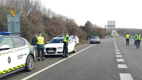 Vehículo interceptado en la A-52 a la altura de Benavente por exceso de velocidad