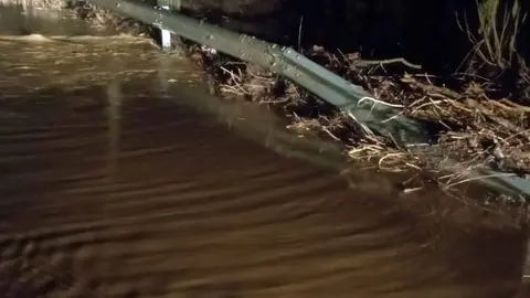 EC0BF687-B9D6-4079-B60B-5738B20A54A7