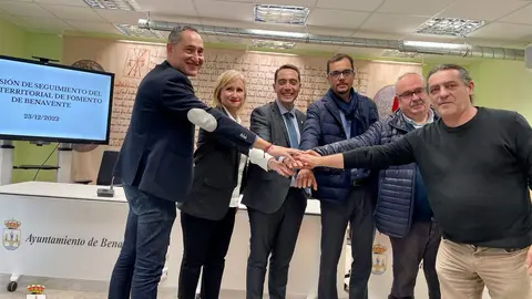 reunión puerta noroeste benavente