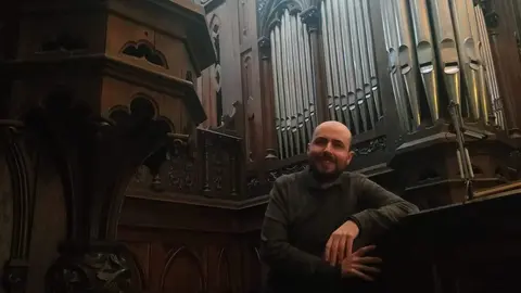 El músico y organista zamorano Víctor Aliste