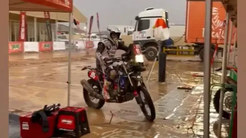 javi vega etapa tres