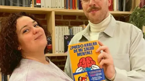 Perra de Satán y Esnórquel