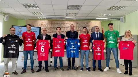 presentación camiseta benavente