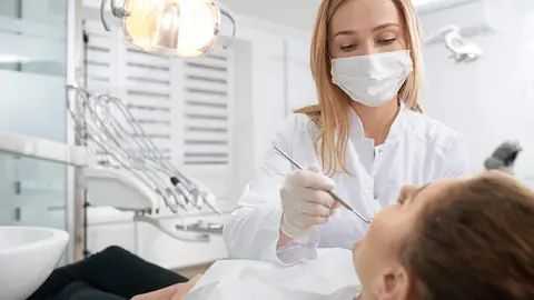Los españoles no van al dentista ni una vez al año_Proclinic