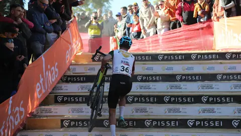 Zamora Enamora-CX Benidor (Foto Álvaro García-Ciclismo El Pelotón) (1)