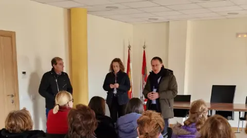 Ángel Blanco durante una de las sesiones informativas