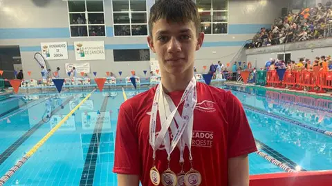 Carlos López del Club Benavente Natación