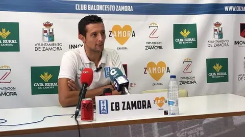 Saulo Hernández en rueda de prensa