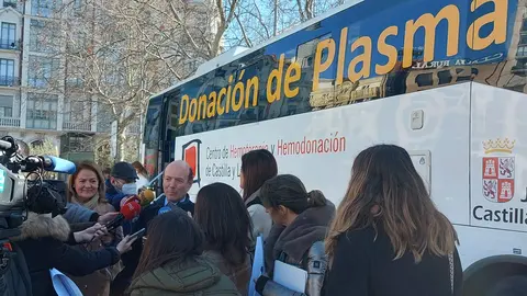 l Centro de Hemoterapia de Castilla y León cuenta con el primer autobús exclusivo en España para facilitar el acceso a la donación de plasma. Fotografía: CHEMCYL