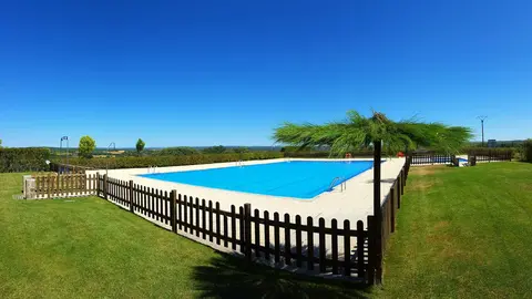 Piscina de Villadepera