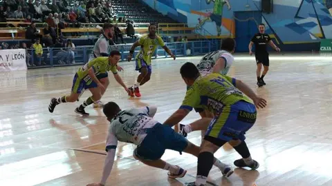 Balonmano Zamora - BM Ikasa (12)