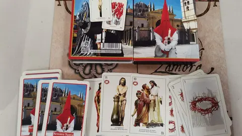 Baraja de cartas de la Semana Santa. Imagen cedida