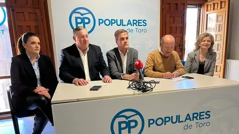 El PP presenta a su candidato a la alcaldía de Toro