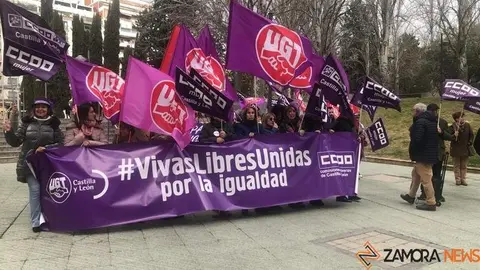 Concentración UGT y CC OO (1)