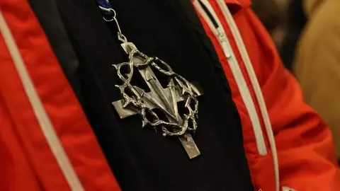 El Yacente celebra su segundo Vía Crucis (9)