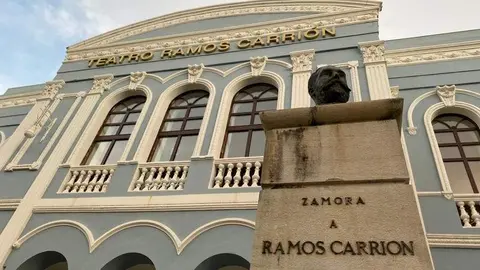 Teatro Ramos Carrión