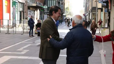 Paseo Mañueco_6