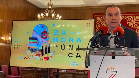 Requejo durante la presentación de la gala musical 'Zamora es Única'