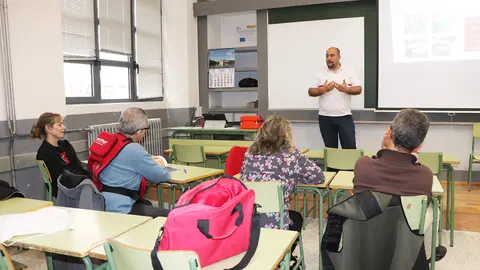Curso de Cruz Roja en el Claudio Moyano