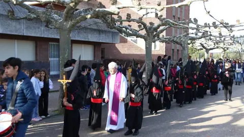 Procesión Semana Santa colegio Corazón de María