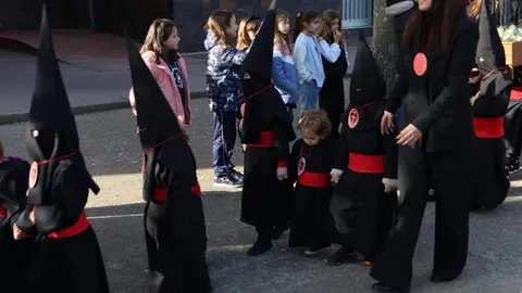 Procesión Semana Santa colegio Corazón de María