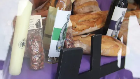 Escaparates decorados Semana Santa (4)