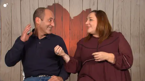 Mª José y Nacho durante su cita en 'First Dates'