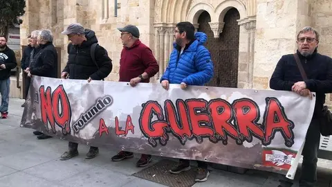 La Plataforma por la Paz vuelve a concentrarse en Zamora contra la guerra de Ucrania. Imagen de archivo