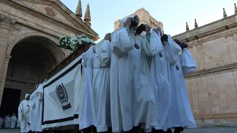 Procesión de Luz y Vida (13)