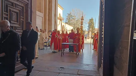 Bendición de palmas y procesión hasta la Catedral. Fotografía: DIÓCESIS DE ZAMORA