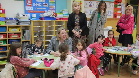 Visita Isabel Blanco al CEIP Obispo Nieto dentro del programa Conciliamos Semana Santa_6