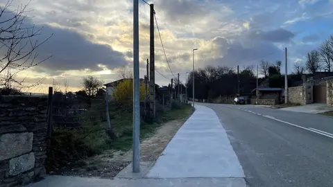Obras en  la Carretera de la Estación en Puebla de Sanabria