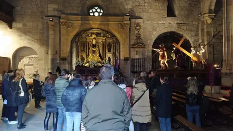 Turnos de vela a la Soledad vía Cofradía de Jesus Nazareno vulgo Congregación