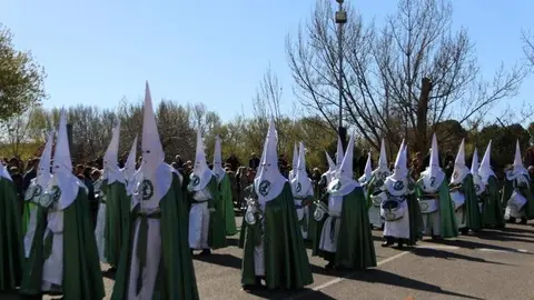 Procesión Virgen de la Esperanza (4)