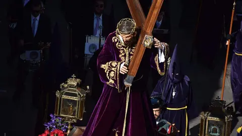 San Vera Cruz vuelve a desfilar por las calles de una abarrotada Zamora_4
