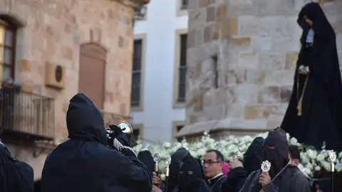 Procesión Virgen de la Soledad (48)