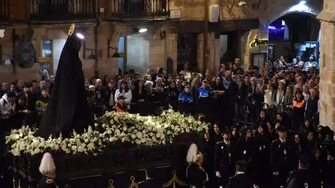 Procesión Virgen de la Soledad (13)