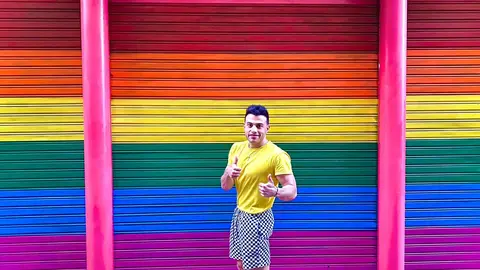 Ángel Barbé a las puertas del Ulalá