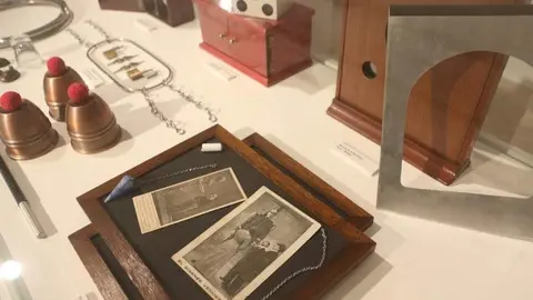 inauguración gabinete curiosidades Alhóndiga_12