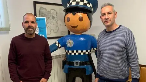 Imagen de la reunión entre PSOE y Policía Local