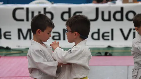 Primera jornada de los juegos escolares en Morales del Vino