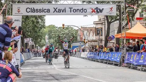Jorge Gálvez, victoria en Valls - Zamora Enamora