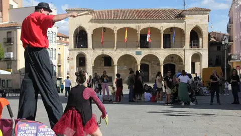 Pumuky y Nakupelle protagonizan inauguran el Festival Internacional de Títeres y Marionetas de Zamora_2