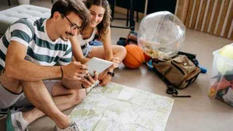 Buscador de viajes por internet. Fotografía de archivo2