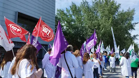 Protesta sanitaria en las puertas de los centros de Sacyl. Fotografía: CCOO CyL