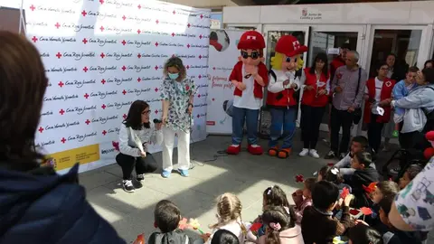 El Virgen de la Concha celebra el Día del Niño Hospitalizado_9