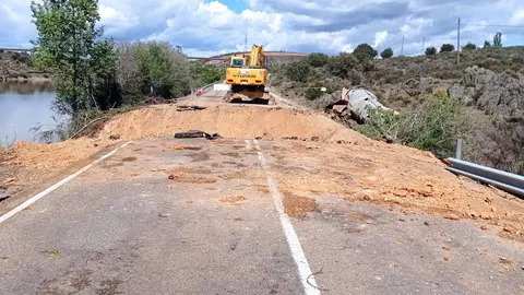 paso carretara Villardeciervos