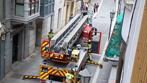 Bomberos actuando en San Torcuato