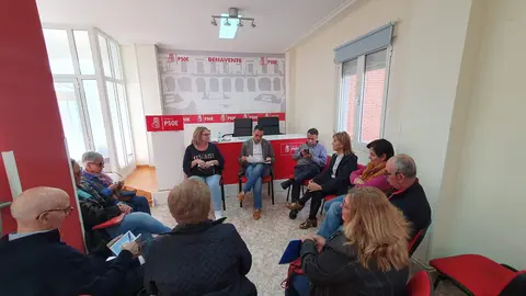 Reunión del PSOE Benavente con las asociaciones de vecinos