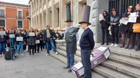 Huelga indefinida funcionarios de Justicia